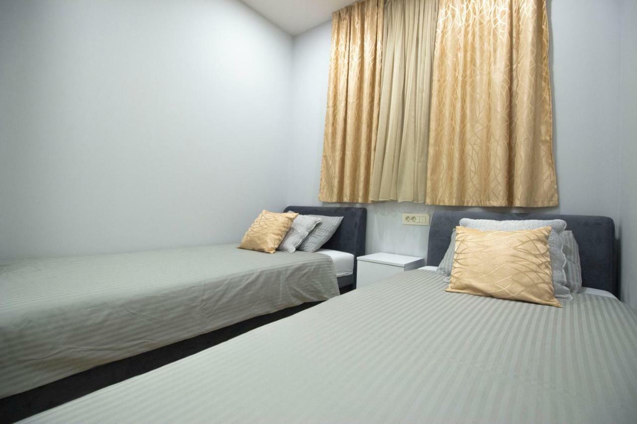 Apartment Deluxe Nana Макарска Экстерьер фото